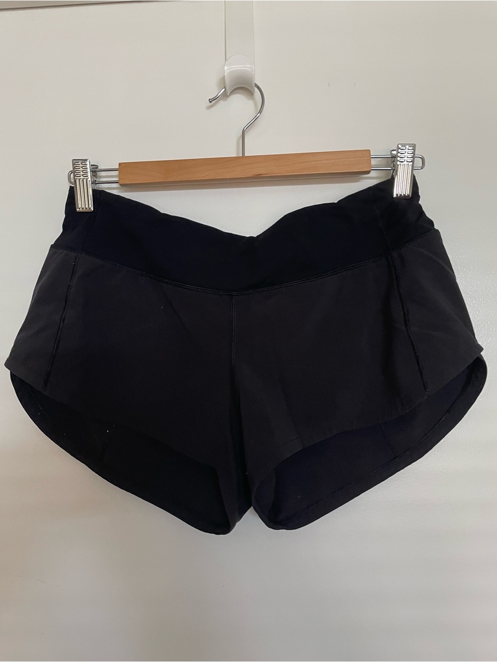 Lululemon Women’s Black Athletic Shorts - High-Waist Performance